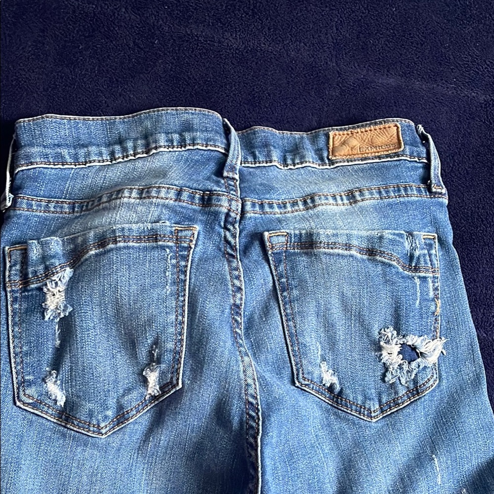 Distressed Blue Jeans - Picture 3 of 3
